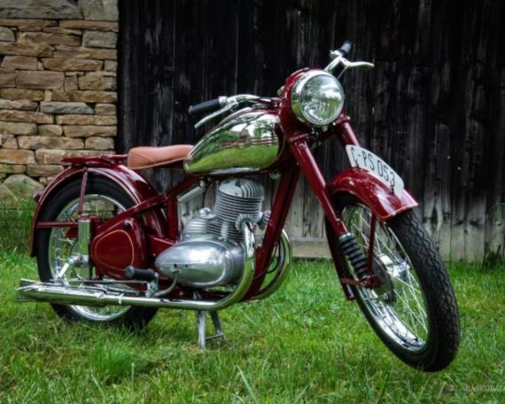 Renovace Jawa 250 – návrat legendy na silnice