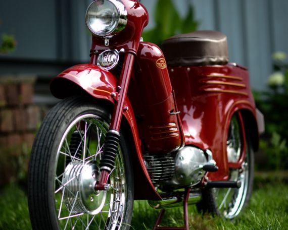 Jawa 555 jako nová - zachráníme i váš kousek historie